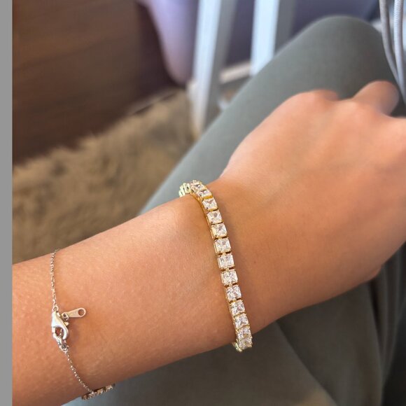 Gold plated- sterling silver- tennis bracelet - Picture 1 of 4